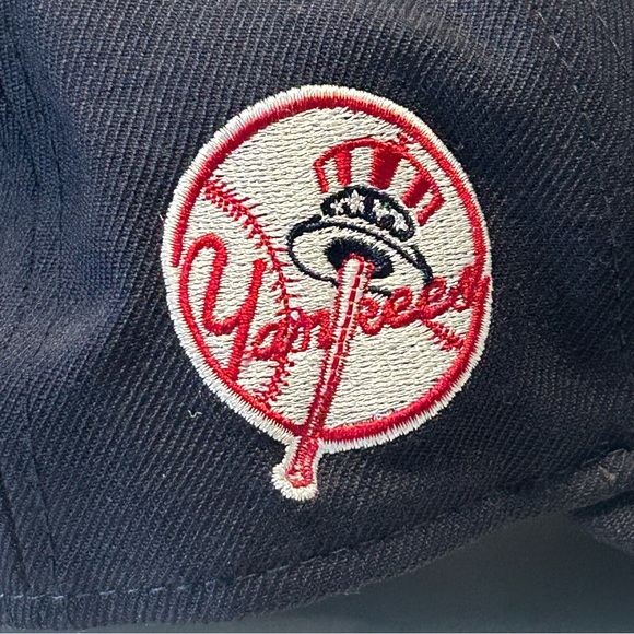 New York Yankees Cap NWOT - Picture 4 of 10